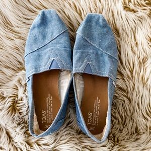 Chambray TOMS